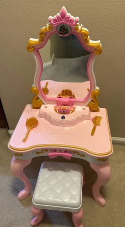 Disney Princess Musical Vanity