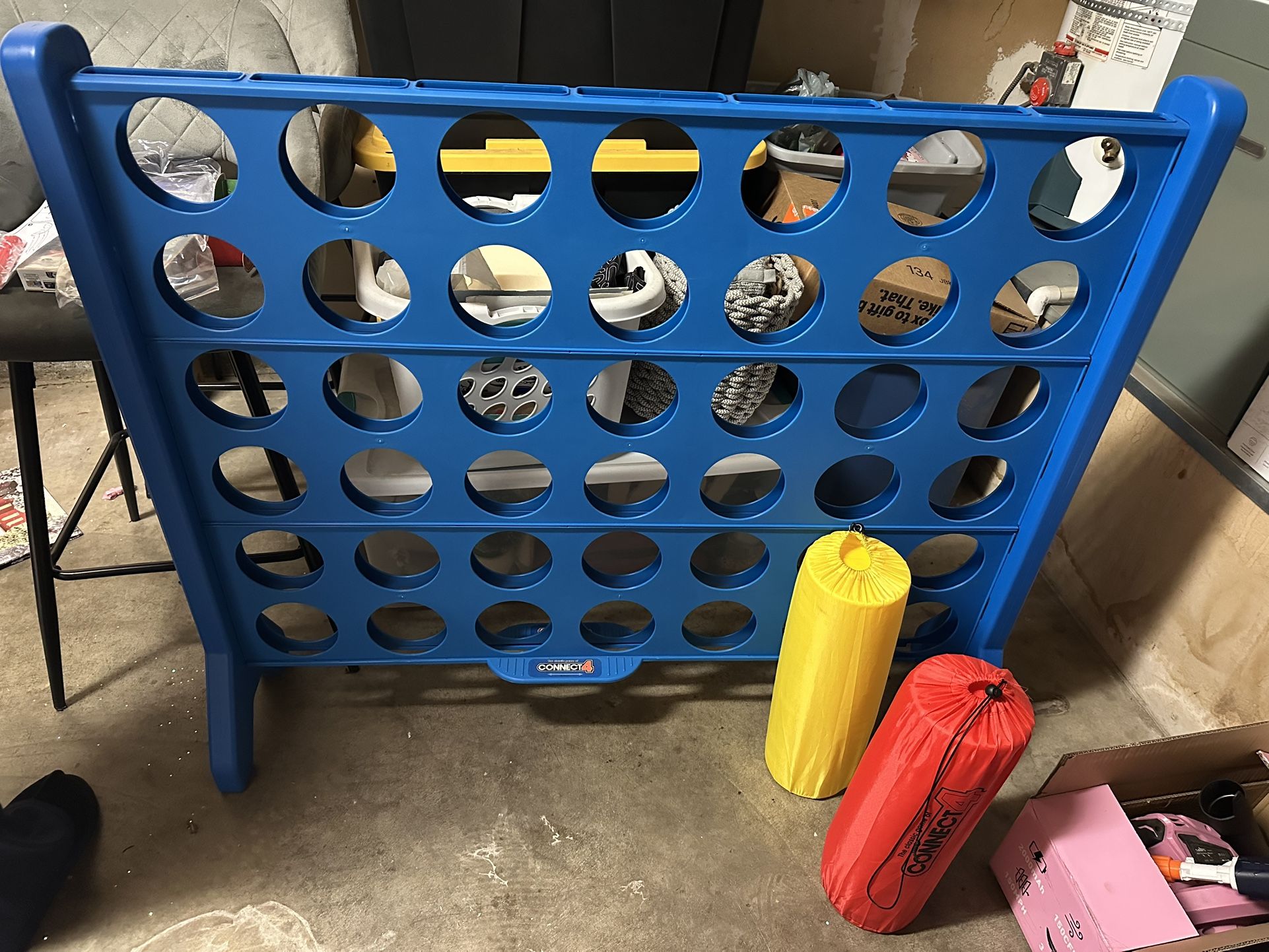 Giant connect 4