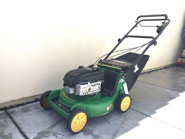 John Deere 6.75HP/ Model JA62 Walk Behind Mower for Sale 