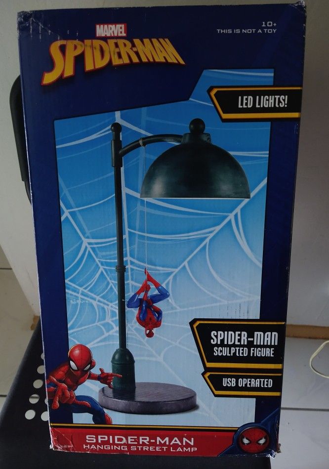 NIB Marvel Spider-Man Streetlight LED Desk Lamp