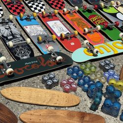 Skateboard Wheels Bearings Decks