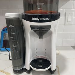Baby Brezza