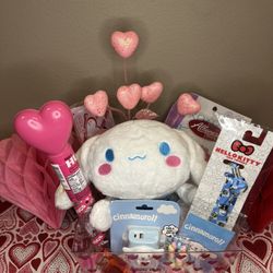 Hello Kitty Sanrio Cinnamonroll 