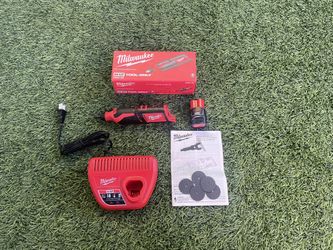 Milwaukee M12 Rotary Tool+charger+battery2.0