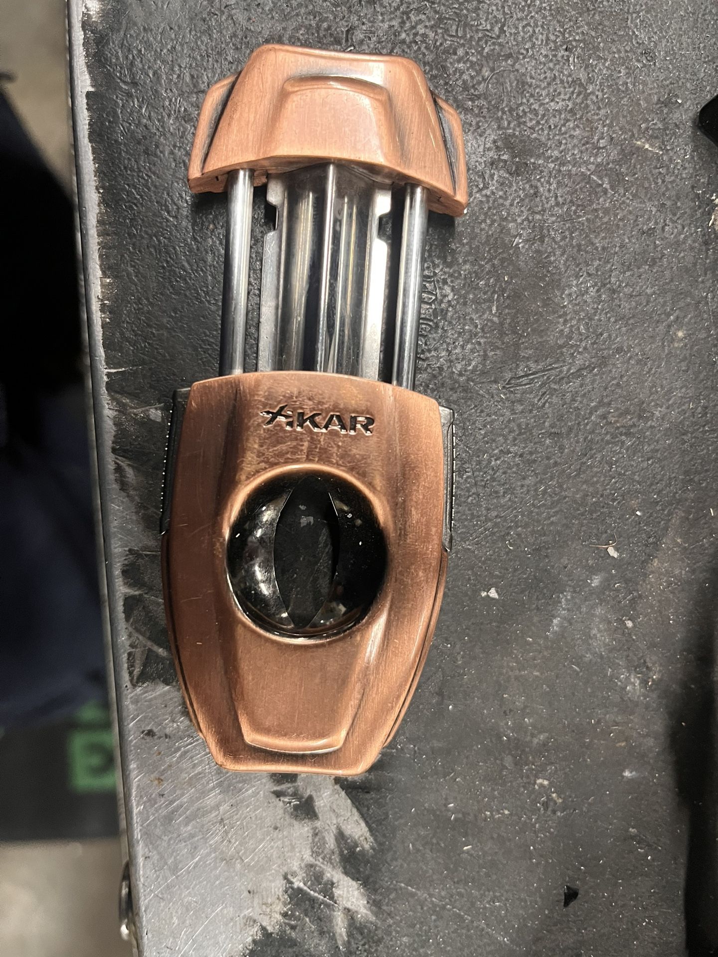 Xikar VX2 V-Cut Cigar Cutter