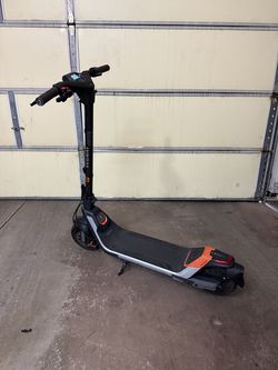 25 MPH Fast Electric Scooter - Segway P65