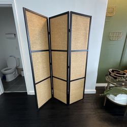 room divider