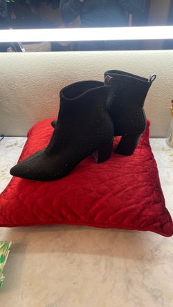 Black Boots