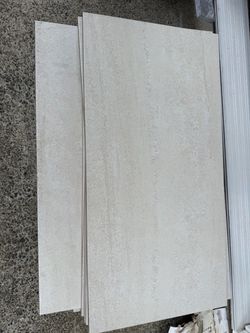 Large Format Beige Stone-Look Floor Tiles
