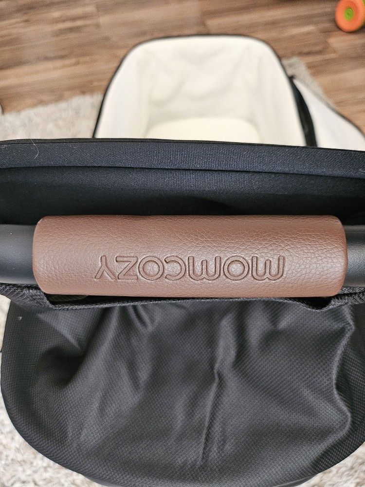 Momcozy ChangeGo Bassinet