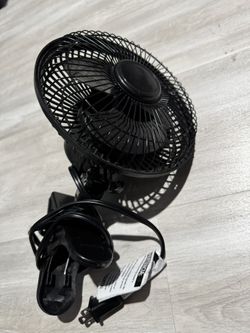small inch clip fan
