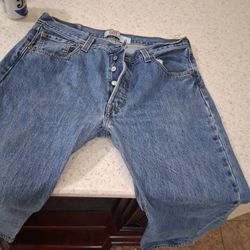 Levis 501 Button Up Or Zipper