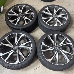 2018 Honda civic 18”x8” rims with tires $800 for the set