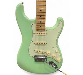 Used Fender PLAYER SERIES STRAT Green Solid Body Electric Guitar