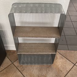 Country Shelf 