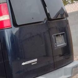 2007 Chevy Express Rear Doors