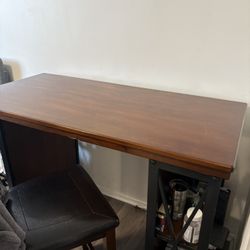 Home desk / Table