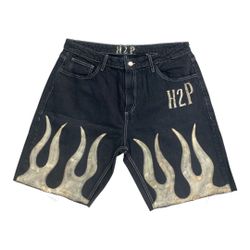 Hell2pay flame jean shorts size 32