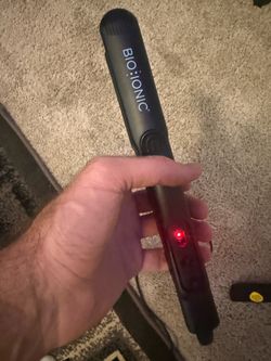 Bio Ionic Onepass hair flat iron