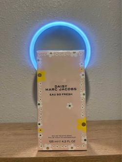 Daisy Marc Jacobs