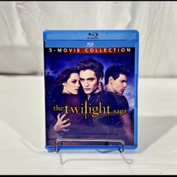 Twilight Saga 5-Disc Blu Ray Movie
