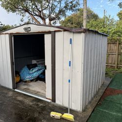 Casita De Patio Free