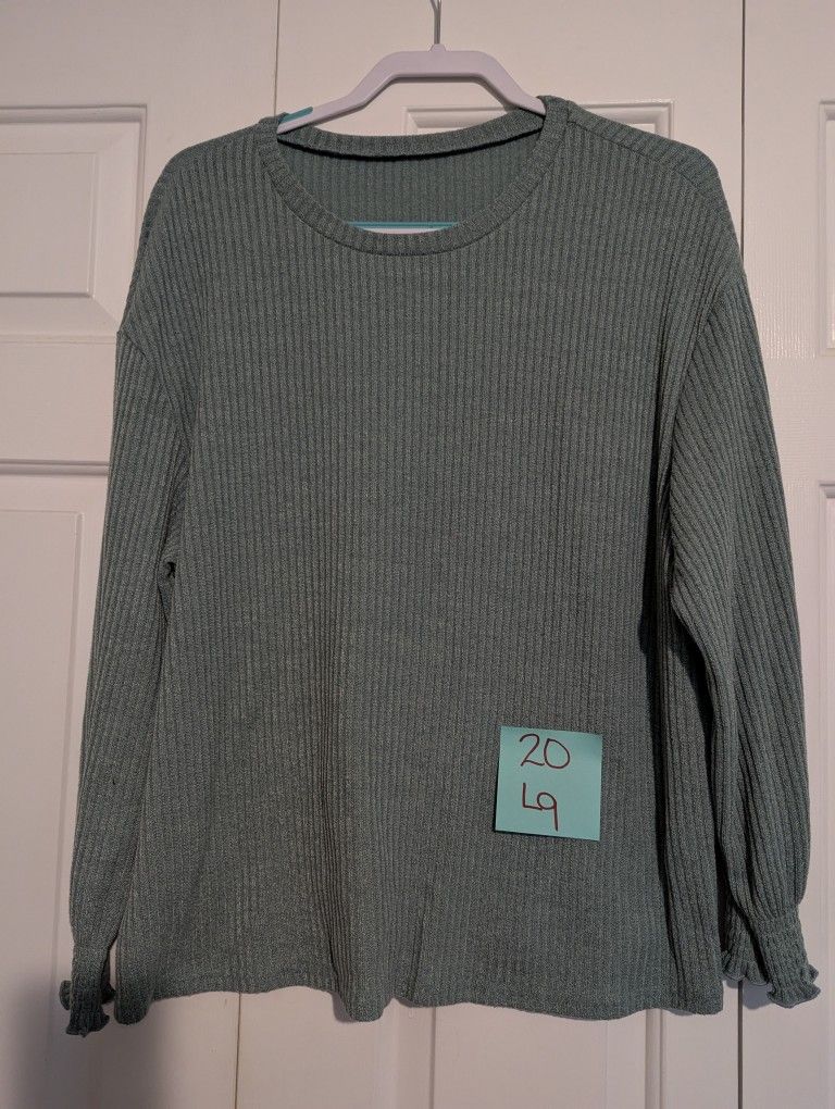 LG/XL Clothing