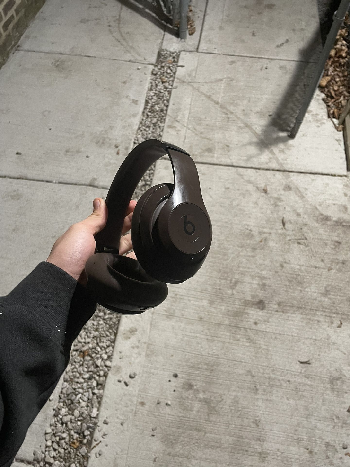 Beats Studio Pro 3 (brown)