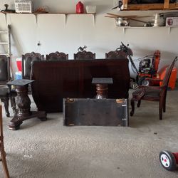 Damaged Table assembly required. pieces are provided 