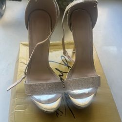 Heels Size 7