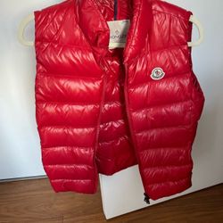 Moncler Puffer Jacket Vest