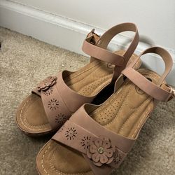 Women's Pink Sandals Size 10