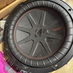 Kicker Subwoofer  10’ 