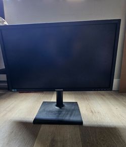 Samsung S24E450 Monitor