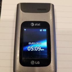 LG FLIP PHONE