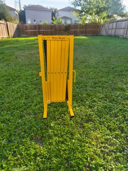 Versa-Guard Expandable Safety Barrier