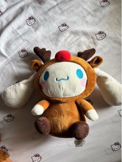 Sanrio Cinnamon roll Christmas plush