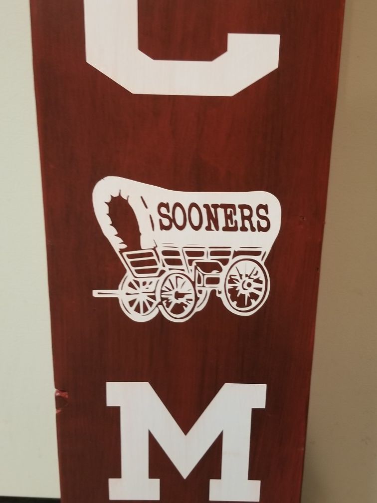 OU welcome sign