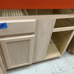 Kitchen Cabinets 