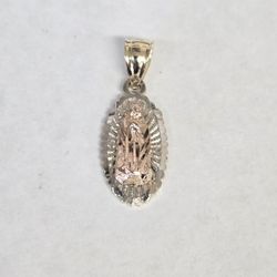 14kt Gold Oval Virgin Mary Charm