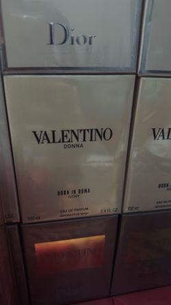 Valentino Donna IVORY Original y Sellado