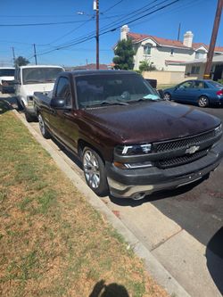 2001 Chevy Sliverado Parting Out