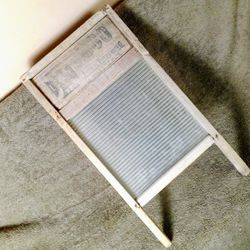 Rustic Antique Ribbed Glass Washboard by American Woodware Co - Excelsior Brand 2860

