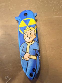 Fallout Vault Boy Folding Pocket Knife