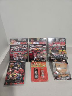 Vintage NASCAR Diecast Lot Sealed 2000 Mark Martin Tony Stewart Winners Circle