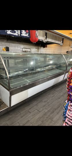 10 ft meat/deli case 