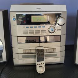 GPX 5 Compact Disc Home Stereo System w Turntable everything works