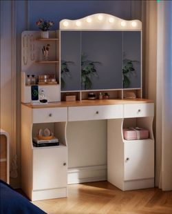 New Make up Vanity with LED Lights Mirror and Charging Station