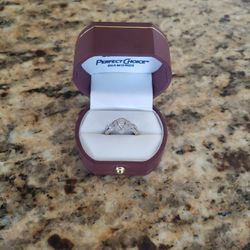 Engagement Ring w/ Wedding Band