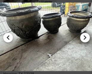 3 decorative Planters
